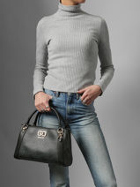 Handtassen Karnilla Logo Guess Zwart karnilla logo OS990106-vue-porte