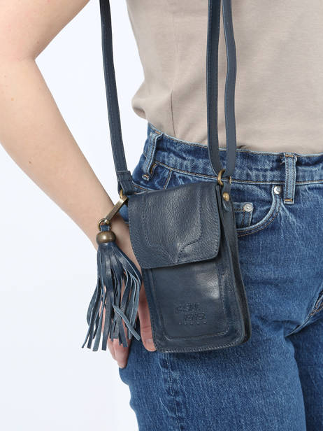 Telefoonetui Leder Basilic pepper Blauw cow BCOW49 ander zicht 1