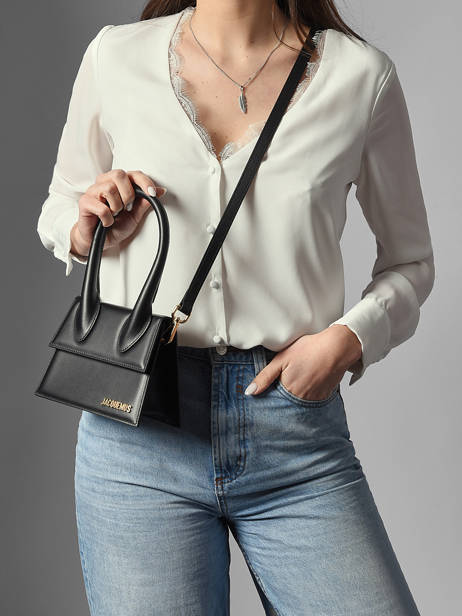 Preloved Chiquito Moyen Cross Body Tas Leder Jacquemus Zwart second life 1566432 ander zicht 1